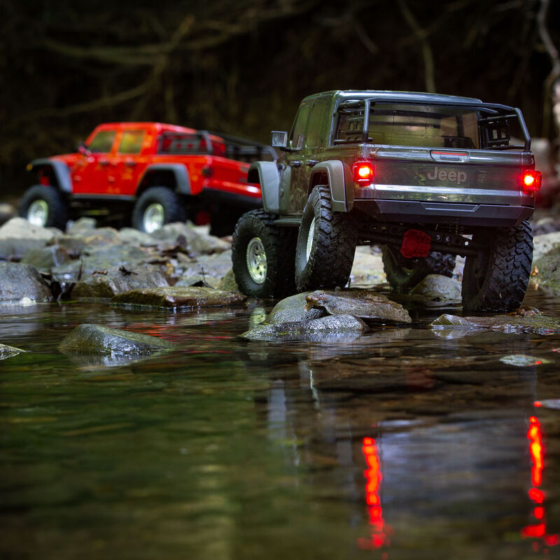 Axial 1/10 SCX10 III Jeep JT Gladiator 4X4 RTR Brushed Rock Crawler