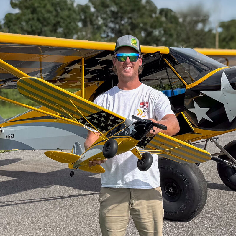 E-flite Carbon Cub S 2 1.3m Cleetus McFarland Special Edition RTF Basic