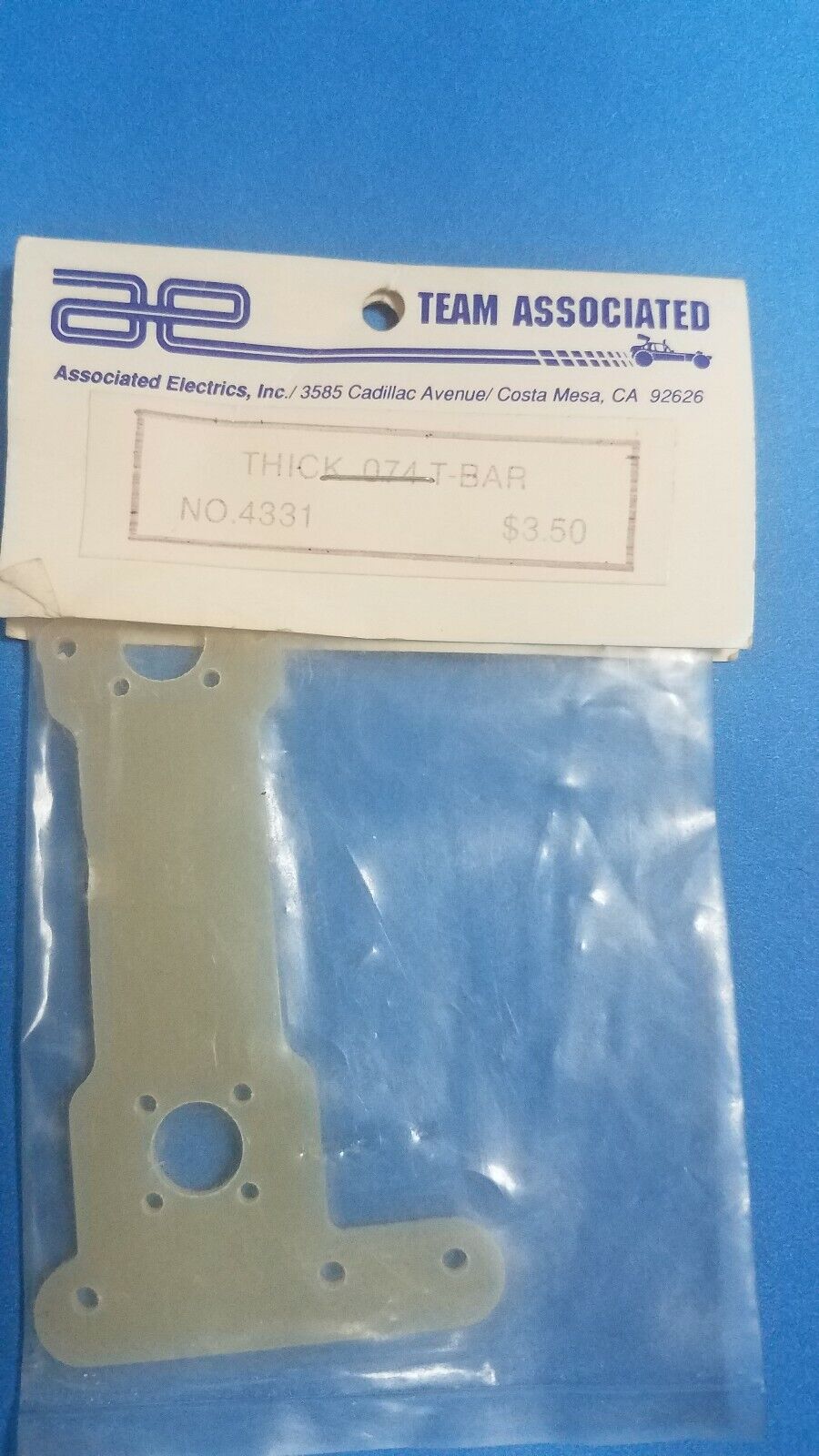 VINTAGE TEAM ASSOCIATED # 4331 THICK 0.74 T-BAR