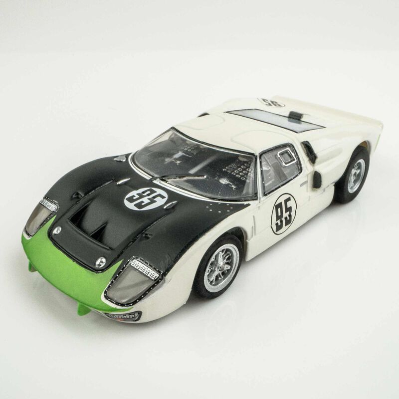 AFX COLLECTOR SERIES 1966 FORD GT40 MARK II DAYTONA #95 HO SLOT CAR-AFX22056