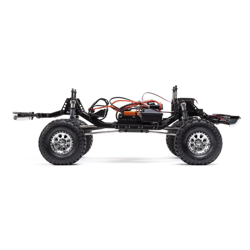 Axial 1/10 SCX10 III Base Camp 1982 Chevy K10 4X4 RTR