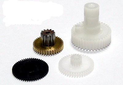 FUTABA SERVO GEAR SET (WING MOUNT, CORELESS BB) #S-9102