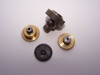 FUTABA SERVO GEAR SET (2 BALL BRNG/METAL GEAR)  #S-9402