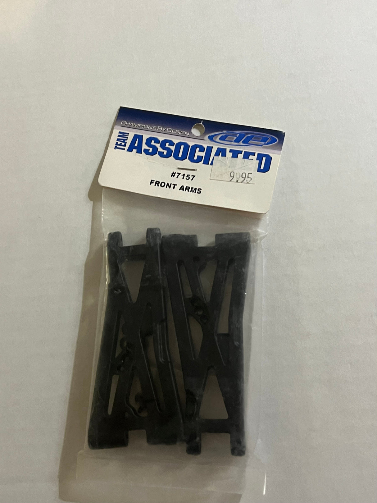FRONT ARMS-ASC7157