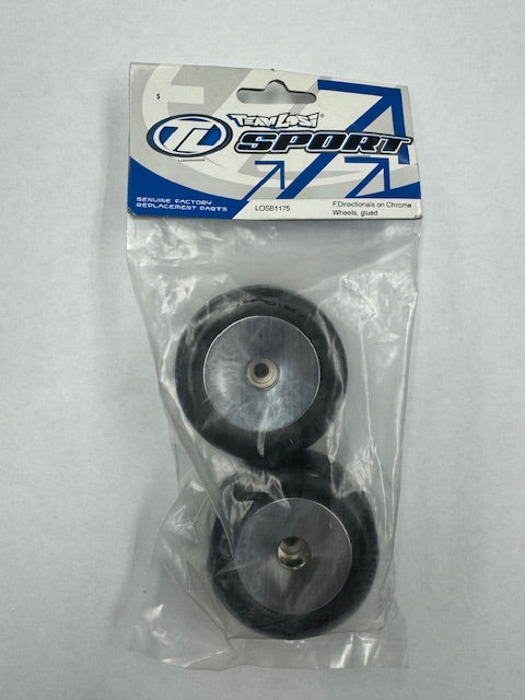 LOSB1175 Mini T Fr Directional Tire on chrome dish wheel