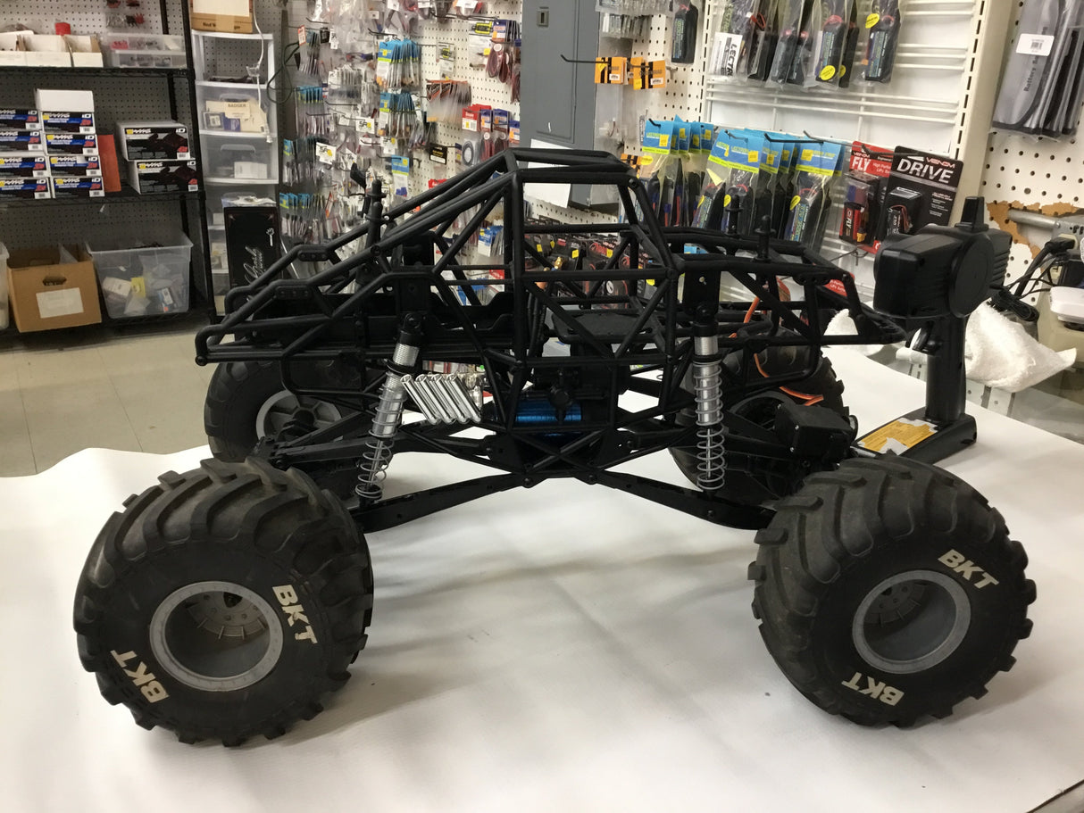 Axial Gravedigger Roller